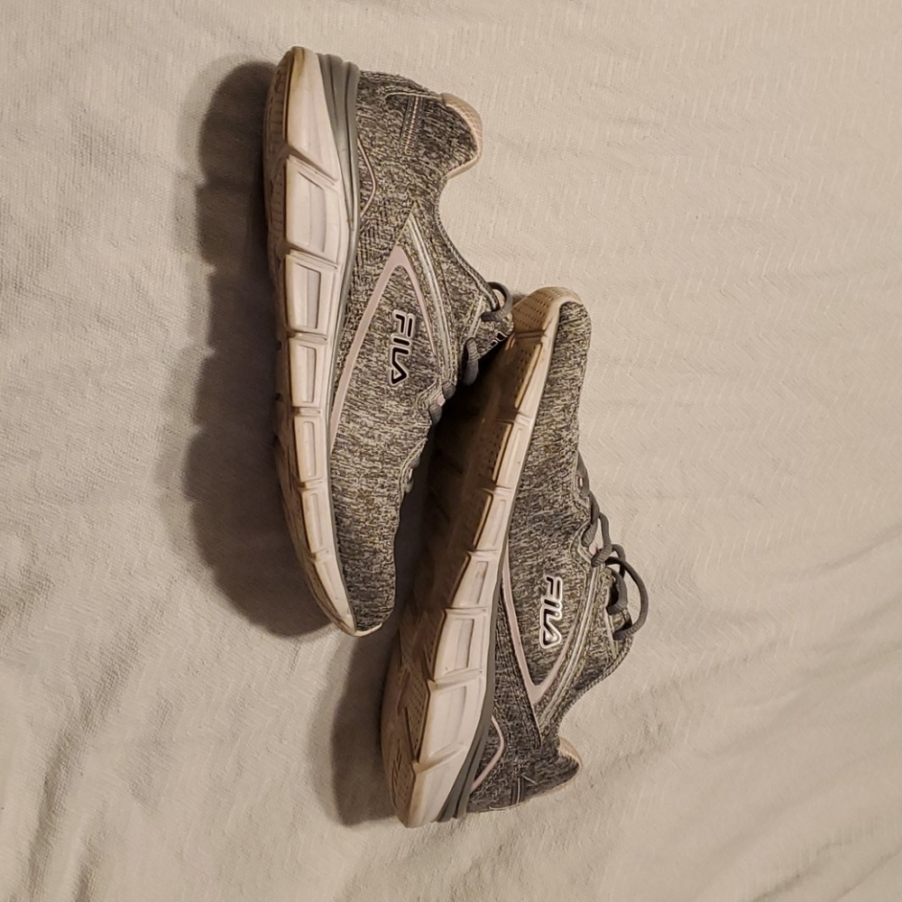 Womens Fila shoes